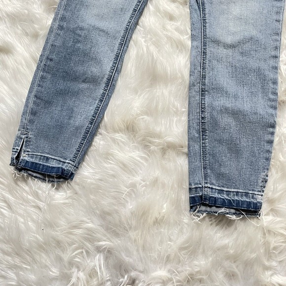 Cosmic Blue Love Cropped Denim Jeans Size 28 Blue Mid Rise Distressed Raw Hem - Picture 3 of 12